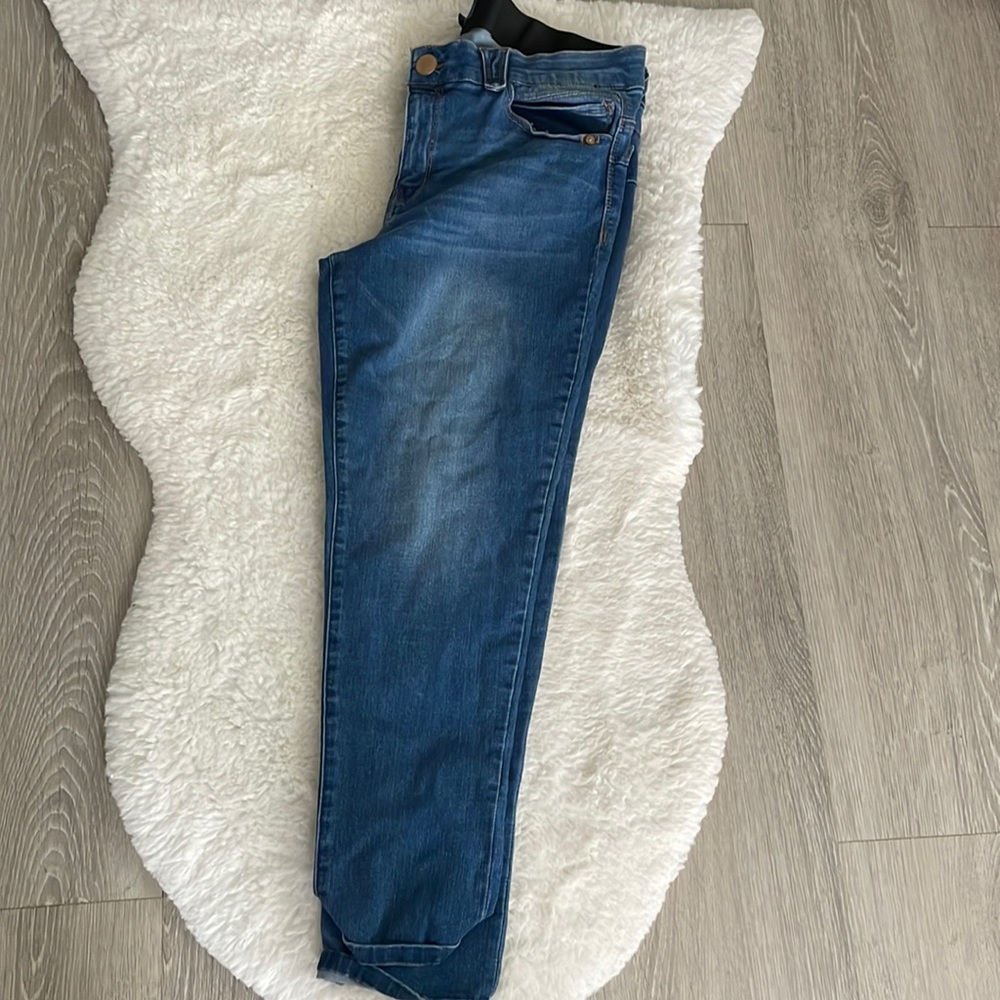 plus light wash skinny jeans